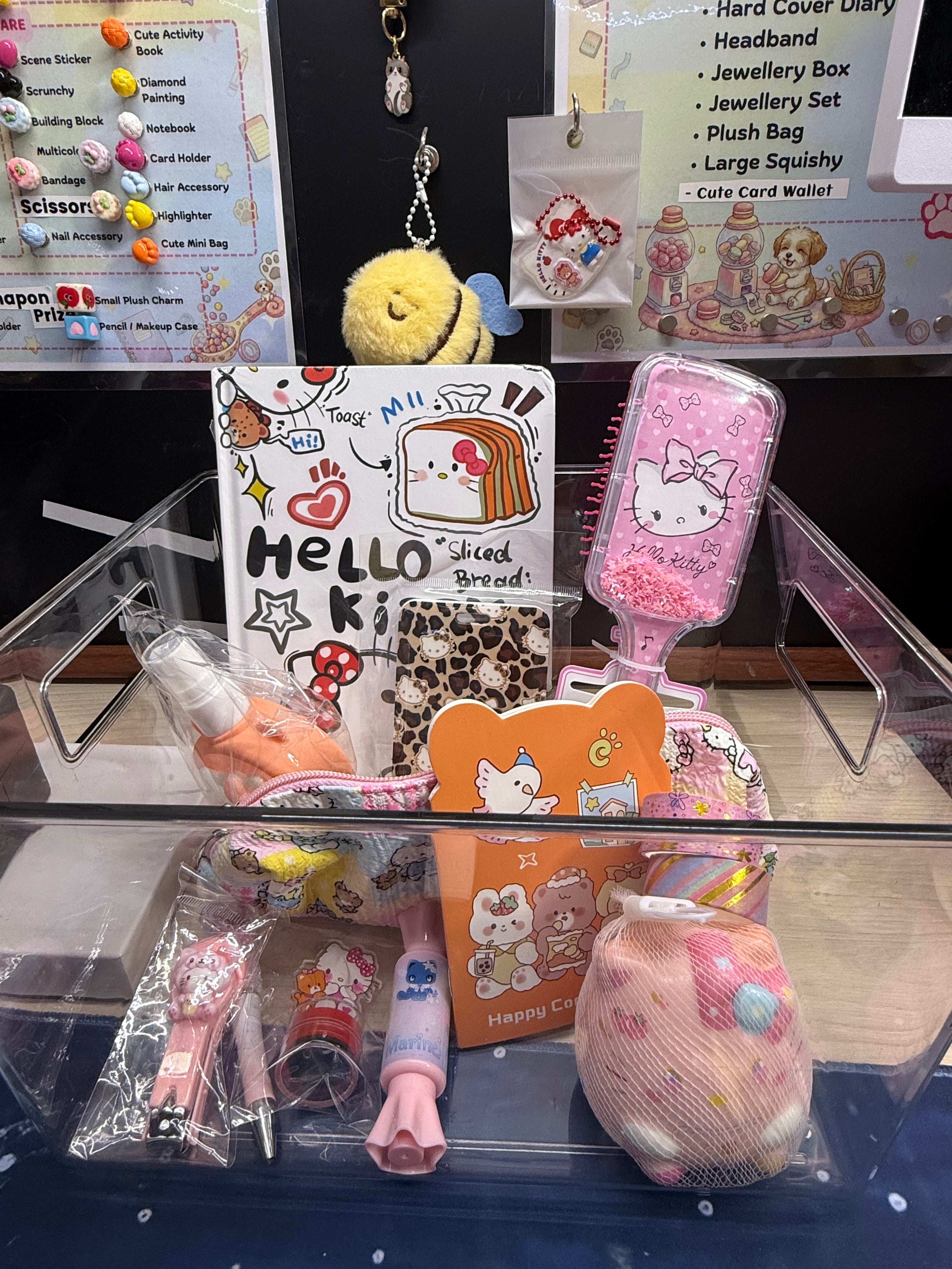 Kawaii Stationery Mystery Giftbox Australia | 5+ Cute Items | Toffee’s HKitty Stationery Giftbox