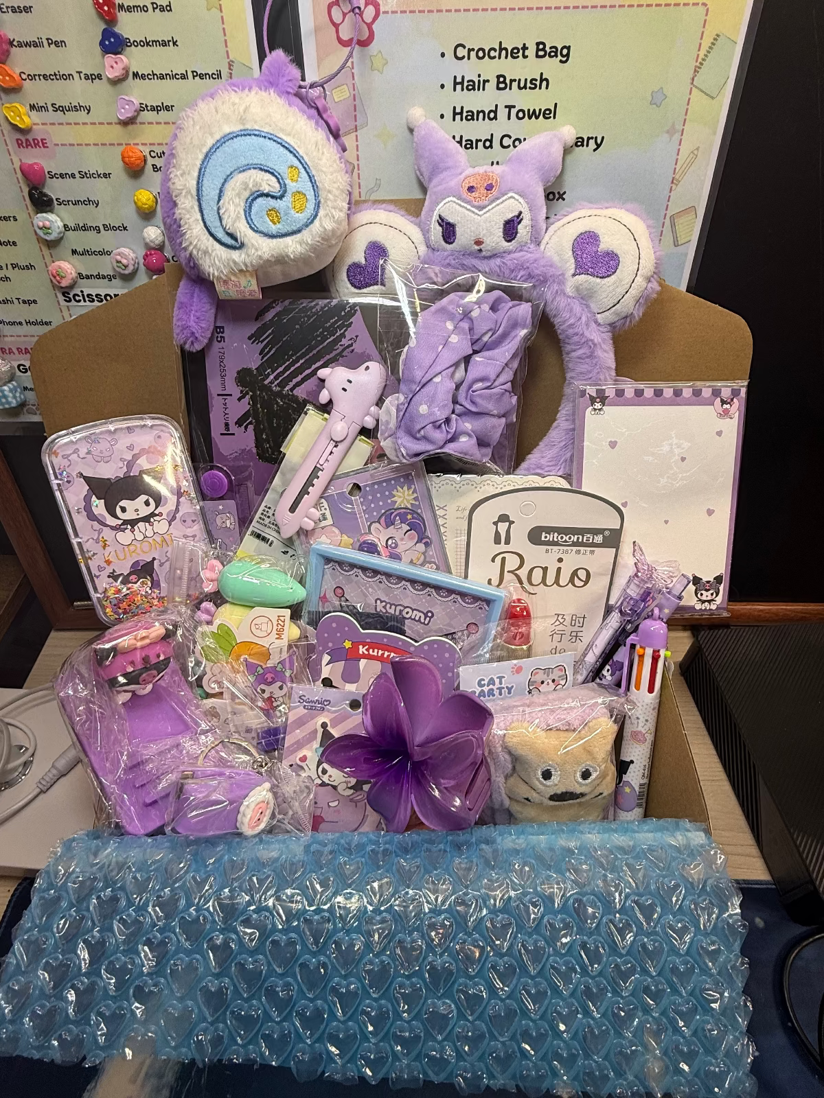 Example of Toffee's Fresh Scoop, including various stationeries such as highlighter, scrunchy, wristband, bag charm, kawaii pen, correction tape, washi tape, pocket mirror, mini squishy, activity book, bookmark, box cutter, paper clip, ruler, hair brush, headband, sticket note, memo pad, coaster, eraser, pencil sharpener, blind box, makeup pouch, hand towel, sticker sheet and mechanical pencil...etc