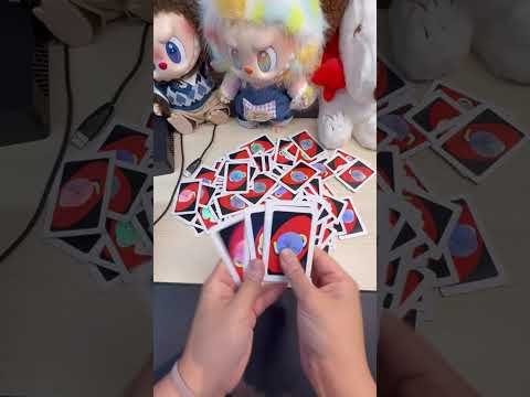 Packing a Mini-5 gift box.